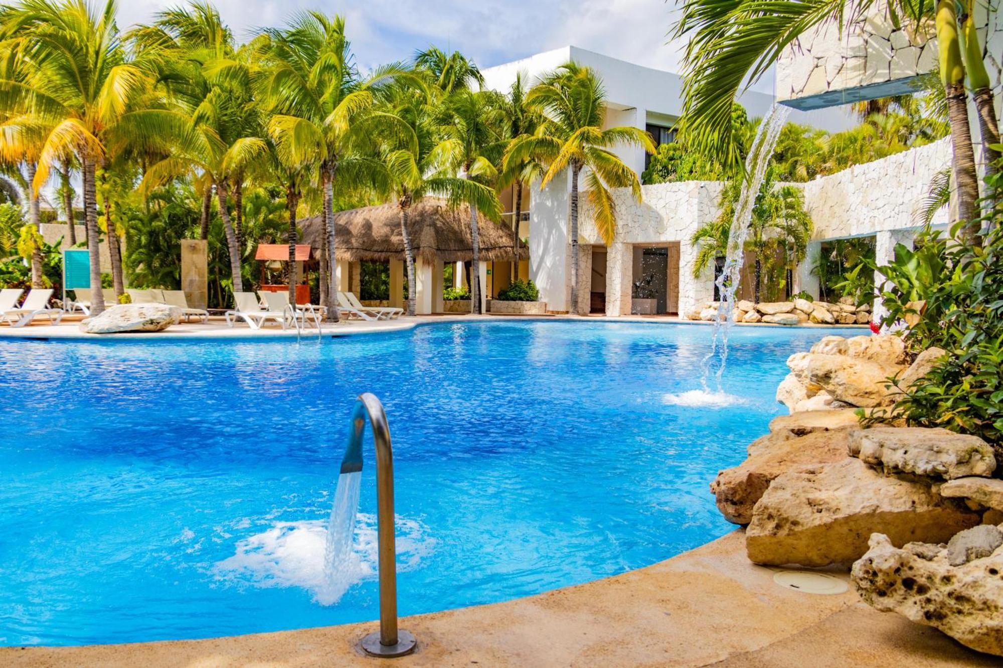 Grand Oasis Tulum Riviera Hotel อากุมัล ภายนอก รูปภาพ