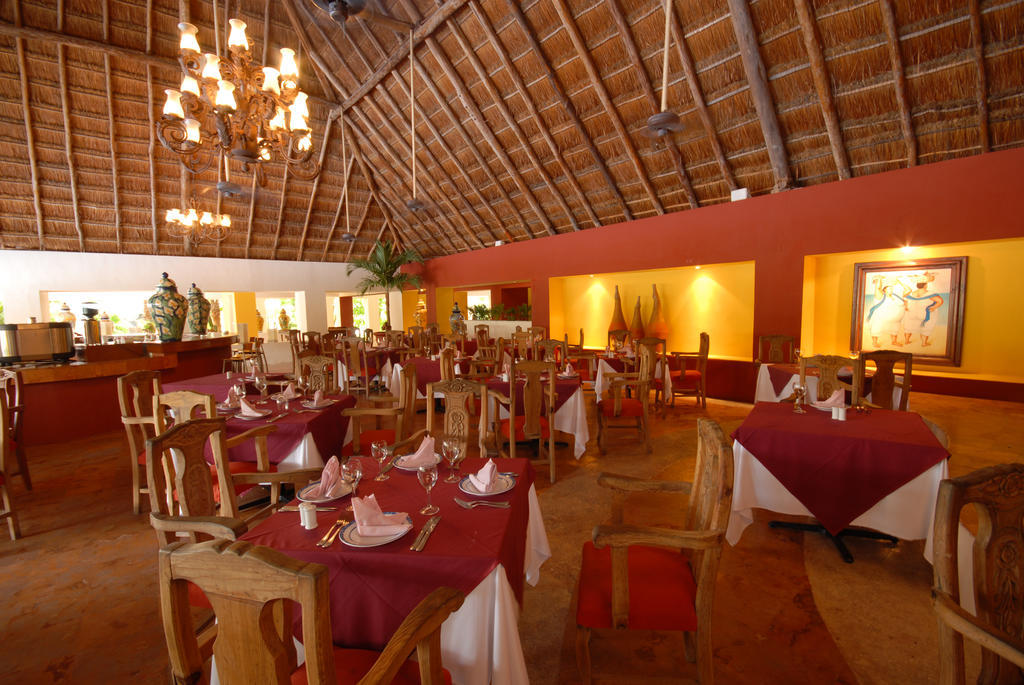 Grand Oasis Tulum Riviera Hotel อากุมัล ภายนอก รูปภาพ